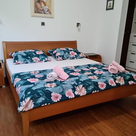 Villa Vesna Preko Kültér fotó